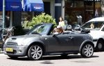 Amsterdam 17 juni 2008
Leontine Borsato in haar mini cooper cabrio die ze van Marco voor haar 40e verjaardag heeft gekregen.