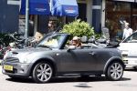 Amsterdam 17 juni 2008
Leontine Borsato in haar mini cooper cabrio die ze van Marco voor haar 40e verjaardag heeft gekregen.