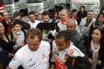 Barcelona 11 maart 2009
Test dag voor de formule 1 teams op het circuit van Barcelona. Lewis Hamilton voor Maclaren Mercedes
Peter Smulders bv