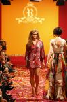 Amsterdam 2 maart 2009
Modeshow Jos Raak bij Loods 6 in Amsterdam. Lieke v Lexmond met bolhoedje
Peter Smulders bv