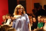 Amsterdam 2 maart 2009
Modeshow Jos Raak bij Loods 6 in Amsterdam. Lieke v Lexmond met bolhoedje
Peter Smulders bv