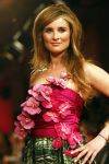 Amsterdam 2 maart 2009
Modeshow Jos Raak bij Loods 6 in Amsterdam. Lieke v Lexmond met bolhoedje
Peter Smulders bv
