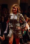 Amsterdam 2 maart 2009
Modeshow Jos Raak bij Loods 6 in Amsterdam. Lieke v Lexmond met bolhoedje
Peter Smulders bv