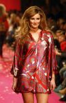 Amsterdam 2 maart 2009
Modeshow Jos Raak bij Loods 6 in Amsterdam. Lieke v Lexmond met bolhoedje
Peter Smulders bv