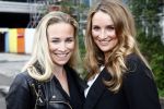 Amsterdam 17 mei 2009
Coiffure awards in de Rai. Lieke v Lexmond met zus
Peter Smulders bv