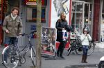 Bussum 1 april 2008
Linda de Mol en Jeroen Rietbergen met Noa en Julian bij de videotheek en daarna op de fiets en de vespa scooter.
Peter Smulders bv