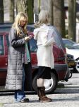 Laren 14 april 2008
Opnames Gooische vrouwen  met Linda de Mol Susan Visser Tjitske Reidinga en Alex Klaasen. Ze rijden in Gooische vrouwen met Linda de Mol haar porsche cabrio.