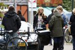 Laren 14 april 2008
Opnames Gooische vrouwen  met Linda de Mol Susan Visser Tjitske Reidinga en Alex Klaasen. Ze rijden in Gooische vrouwen met Linda de Mol haar porsche cabrio.