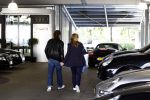 Amsterdam 22 mei 2009
Linda de Mol en haar vriend Jeroen Rietbergen gaan kijken voor een nieuwe porsche 911 cabrio.
Peter Smulders bv