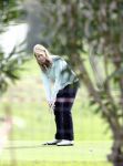 Vale do Lobo 24 februari 2008
Linda de Mol golfend met haar nieuwe vriend Jeroen Rietbergen op vale do lobo  waar Linda een huis heeft.