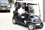 Vale do Lobo 24 februari 2008
Linda de Mol golfend met haar nieuwe vriend Jeroen Rietbergen op vale do lobo  waar Linda een huis heeft.