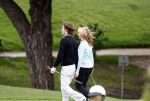 Vale do Lobo 24 februari 2008
Linda de Mol golfend met haar nieuwe vriend Jeroen Rietbergen op vale do lobo  waar Linda een huis heeft.