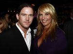 Hilversum 26 januari 2009
Linda de Mol bij de uitreiking van de gouden beelden bij beeld en geluid. Linda met haar neefje Johnny de Mol jr
Peter Smulders bv