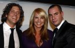 Hilversum 26 januari 2009
Linda de Mol bij de uitreiking van de gouden beelden bij beeld en geluid. Linda met Sander Vahle en Jeroen v Koningsbrugge
Peter Smulders bv