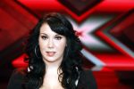 Hilversum 4 mei 2009
De 3 finalisten van x factor Lisa Rachel en Jamal met hun coaches Stacey Rookhuizen en Angela Groothuizen. lisa met tatoo's
Peter Smulders bv
