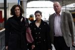 Amsterdam 24 april 2009
Fred Teeven heeft gesprek met Lucia en maria Mosterd op het centraal station van Amsterdam.
Peter Smulders bv
