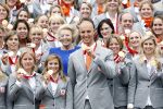 Den Haag 27 augustus 2008
De Olympische medaille winnaars van Peking op het bordes bij Koningin Beatrix. Aanwezig oa Anky v Grunsven Maarten v d Weijden Inge Dekker Marianne Vos Naomi v As Fatima de Moreiro Melo, anky v Grunsven Deborah Gravenstijn...
Peter Smulders bv