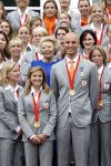 Den Haag 27 augustus 2008
De Olympische medaille winnaars van Peking op het bordes bij Koningin Beatrix. Aanwezig oa Anky v Grunsven Maarten v d Weijden Inge Dekker Marianne Vos Naomi v As Fatima de Moreiro Melo, anky v Grunsven Deborah Gravenstijn...
Peter Smulders bv