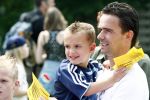 Amsterdam 7 juni 2008
Marc Overmars en zijn vrouw Chantal v Woensel met hun kinderen en zoons van broer bij dag voor ADHD op de toekomst bij Ajax.