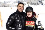 Fiss 15 februari 2009
Ruud Gullit met Joelle en Maxim op wintersport. Ook Marco Borsato en Leontien en Luca Jada en Senna zijn op skivakantie.
Peter Smulders bv