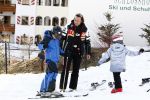 Fiss 27 februari 2008
Marco Borsato op wintersport met Leontine en zijn kinderen Jada Luca en Senna.
Peter Smulders bv