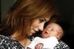 Breda 5 mei 2009
Marielle Bastiaanse met baby Willen en vriend thuis.
Peter Smulders bv