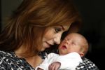 Breda 5 mei 2009
Marielle Bastiaanse met baby Willen en vriend thuis.
Peter Smulders bv