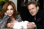 Breda 5 mei 2009
Marielle Bastiaanse met baby Willen en vriend thuis.
Peter Smulders bv
