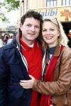 Biddinghuizen 26 april 2009
Bn ers in Walibi. Marilou v Steenis met man en dochters
Peter smulders bv