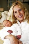 Fijnaart 11 mei 20-09
Frans en Mariska bauer met hun lasatste aanwinst Lucas. Ook Christiaan Frans en Jan waren natuurlijk aanwezig.
Peter Smulders bv
