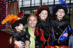 Rotterdam 25 november 2007
Mariska Bauer met zoons Frans Christian  Jan en schoonmoeder bij het feest van sinterklaas in ahoy.