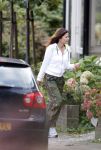 Baarn 7 sdeptember 2007
Mariska Hulscher brengt haar kinderen naar school. Sinds kort is zij verhuisd van Amsterdam naar Baarn.