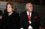 Hilversum 26 januari 2009
Mart Smeets krijgt ouevre prijs bij uitreiking gouden beelden. Mart met zijn vrouw
Peter Smulders bv