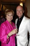 Amsterdam 15 maart 2008
Modeshow Mart Visser in het hilton . mart met moeder
Peter Smulders bv
