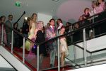 Utrecht 9 maart 2008
Premiere Dirty dancing met oa Martin v Bentem Anouk v Nes Jette Carolijn v d Berg Frances de Jong Chris Tates ea in het Beatrix theater. Eleanore Bergstein
Peter Smulders bv