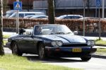 Amsterdam 12 april 2008
Matthijs v Nieuwkerk en zijn vrouw Karin v Nieuwkerk in hun Jaguar Cabrio sport.