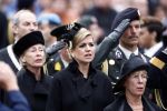 Amsterdam 4 mei 2009
Dodenherdenking op de dam met oa aanwezig Koningin Beatrix Prins Willem Alexander en prinses maxima.
Peter Smulders bv
