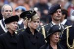 Amsterdam 4 mei 2009
Dodenherdenking op de dam met oa aanwezig Koningin Beatrix Prins Willem Alexander en prinses maxima.
Peter Smulders bv