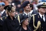 Amsterdam 4 mei 2009
Dodenherdenking op de dam met oa aanwezig Koningin Beatrix Prins Willem Alexander en prinses maxima.
Peter Smulders bv