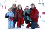 Lech 10 februari 2008
Fotosessie Koninklijke familie. Aanwezig waren Koningin Beatrix Maxima Prins Willem Alexander Amalai Alexia Ariane Prins Constantijn Prinses Laurentien Eloise Claus Cazimir en Elenore.
Peter Smulders bv