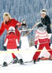 Lech 16 februari 2009
Fotosessie met de koninklijke familie in Oberlech. Koningin Beatrix Prins Willem Alexander Prinses Maxima Amalia Alexia Ariane Prins Constantijn Prins es Laurentien Claus Cazimir Eloise en  Leonore.
Peter Smulders bv