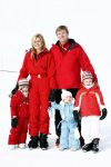 Lech 16 februari 2009
Fotosessie met de koninklijke familie in Oberlech. Koningin Beatrix Prins Willem Alexander Prinses Maxima Amalia Alexia Ariane Prins Constantijn Prins es Laurentien Claus Cazimir Eloise en  Leonore.
Peter Smulders bv