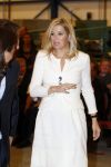 Mdedemblik 17 oktober 2007
Prinses Maxima  bezoekt de Jumbo speelgoed fabriek en doet werk achter de lopende band. Ook speelt ze met kinderen mens erger je niet.