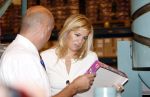 Mdedemblik 17 oktober 2007
Prinses Maxima  bezoekt de Jumbo speelgoed fabriek en doet werk achter de lopende band. Ook speelt ze met kinderen mens erger je niet.