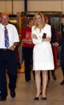 Mdedemblik 17 oktober 2007
Prinses Maxima  bezoekt de Jumbo speelgoed fabriek en doet werk achter de lopende band. Ook speelt ze met kinderen mens erger je niet.