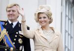 Den Haag 18 september 2007
Koningin Beatrix Prins Willem Alexander Maxima Prinses Margriet Pieter v Vollenhoven Prins Constantijn en Prinses Laurentien bij prinsjesdag met de gouden koets.