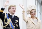 Den Haag 18 september 2007
Koningin Beatrix Prins Willem Alexander Maxima Prinses Margriet Pieter v Vollenhoven Prins Constantijn en Prinses Laurentien bij prinsjesdag met de gouden koets.