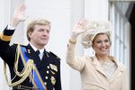 Den Haag 18 september 2007
Koningin Beatrix Prins Willem Alexander Maxima Prinses Margriet Pieter v Vollenhoven Prins Constantijn en Prinses Laurentien bij prinsjesdag met de gouden koets.