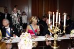 Den Haag 22 april 2009
Diner met de koninklijke familie van zweden en nederland. Aanwezig waren Prinses Maxima Koningin Beatrix Prins Willem Alexander Prinses Margriet Koning Carl Gustav en Koningin Silvia.
Peter Smulders bv