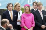 Makkum en Franeker30 april 2008
Koninginnedag 2008 met Koningin Beatrix Prins Willem Alexander Friso Constantijn Maurits Floris Pieter Christiaan Pieter v Vollenhoven en de prinsessen Maxima Laurentien Mabel Aimee Anita Margriet en Marilene.
Peter Smulders bv